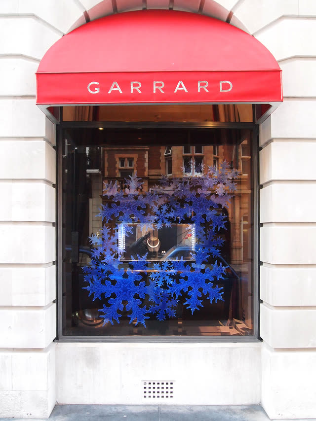 'Garrard' - Mayfair Christmas Windows - image 1