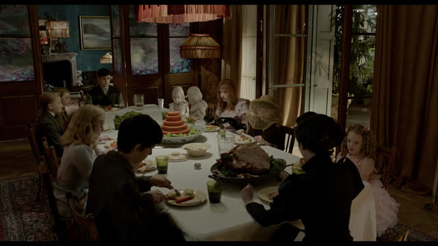 'Miss Peregrine's Home for Peculiar Children' - Children's Home - image 3