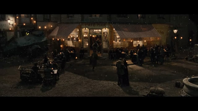 'Wonder Woman' - Veld Town Square - image 8
